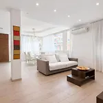 Luxury In Steps From Metro A Cornelia דירה רומא