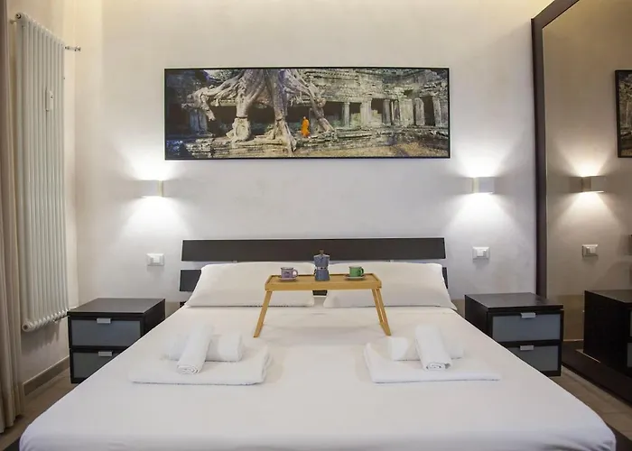 Luxury In Steps From Metro A Cornelia