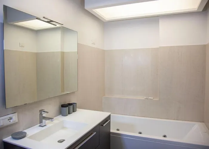 Luxury In Steps From Metro A Cornelia Lägenhet Rom